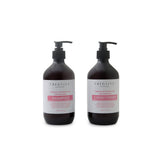 Specially formulated without Sulphates or Parabens this lightweight cleanser maintains your extensions silky softness